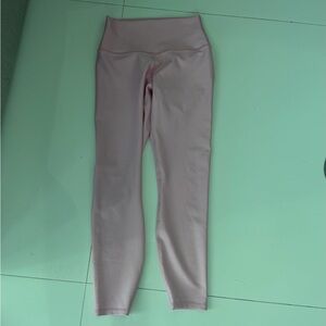 Viral ALO Yoga Light Pink Leggings